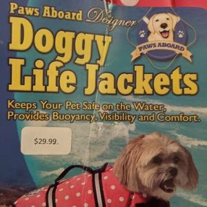 Small doggy life jacket